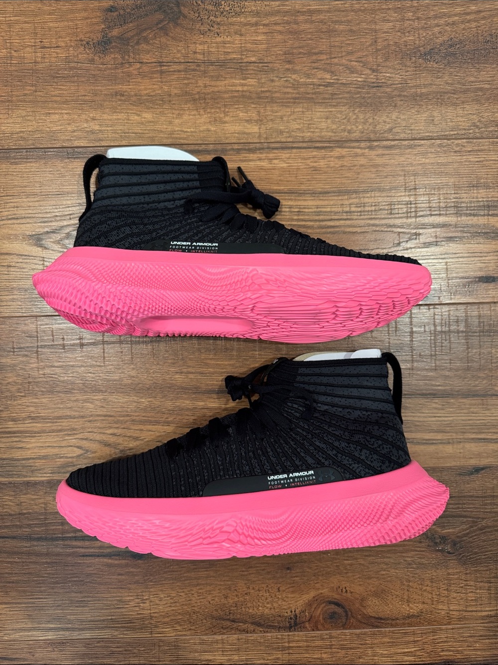 BRAND NEW! Adult Under Armour Flow FUTR x Elite Basketball shoe sz: 12Men/13.5 W